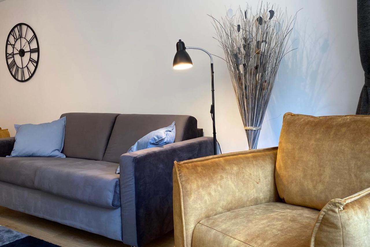 Le Royal 4 - Apartment For 4 People In The City Center Анси Экстерьер фото